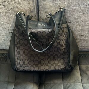 Coach Black and Gray Signature Shoulder Bag